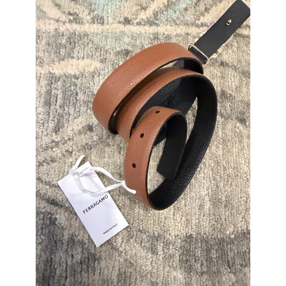 Ferragamo Reversible Gancini belt Cognac/black Gold Buckle Womens Sz 90 NWT $489 main image 9